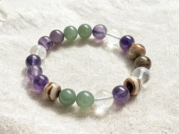 Tiger Eye Meaning: Properties, Wear Tips, and Safe Care