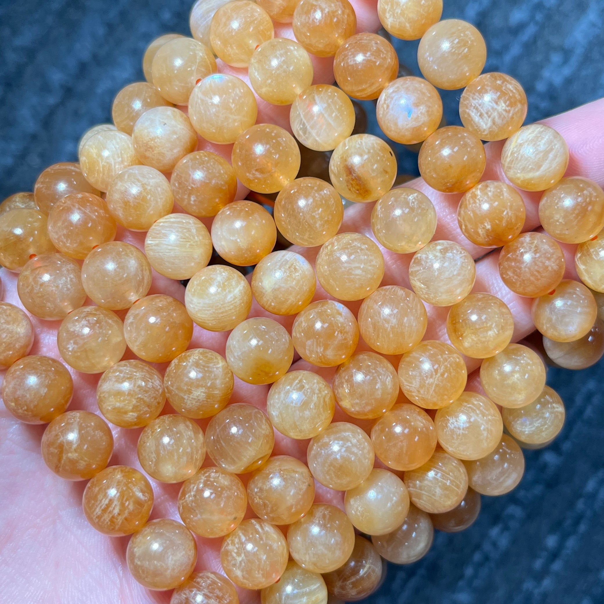 Andesine Labra